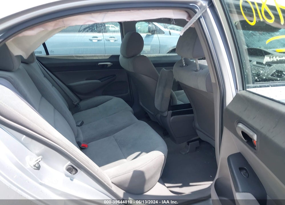 2011 HONDA CIVIC LX VIN: 19XFA1F53BE038946