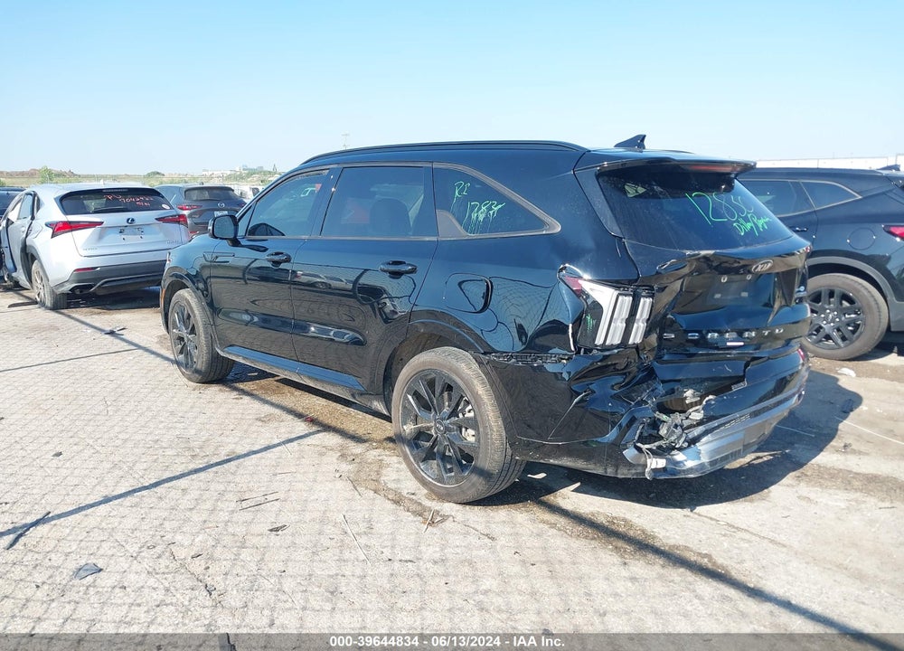 2021 KIA SORENTO SX VIN: 5XYRK4LF2MG029587