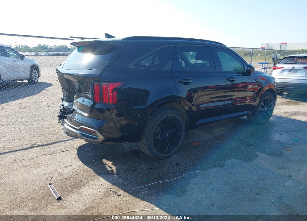 2021 KIA SORENTO SX VIN: 5XYRK4LF2MG029587