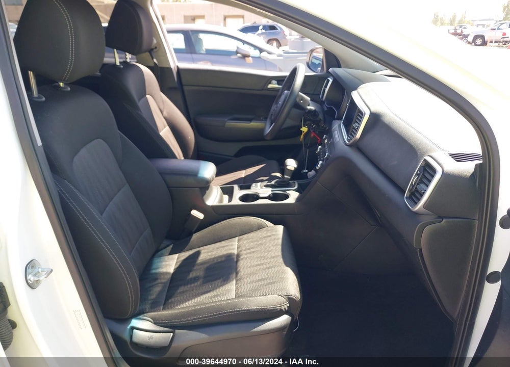 2021 KIA SPORTAGE LX VIN: KNDPMCAC4M7937749