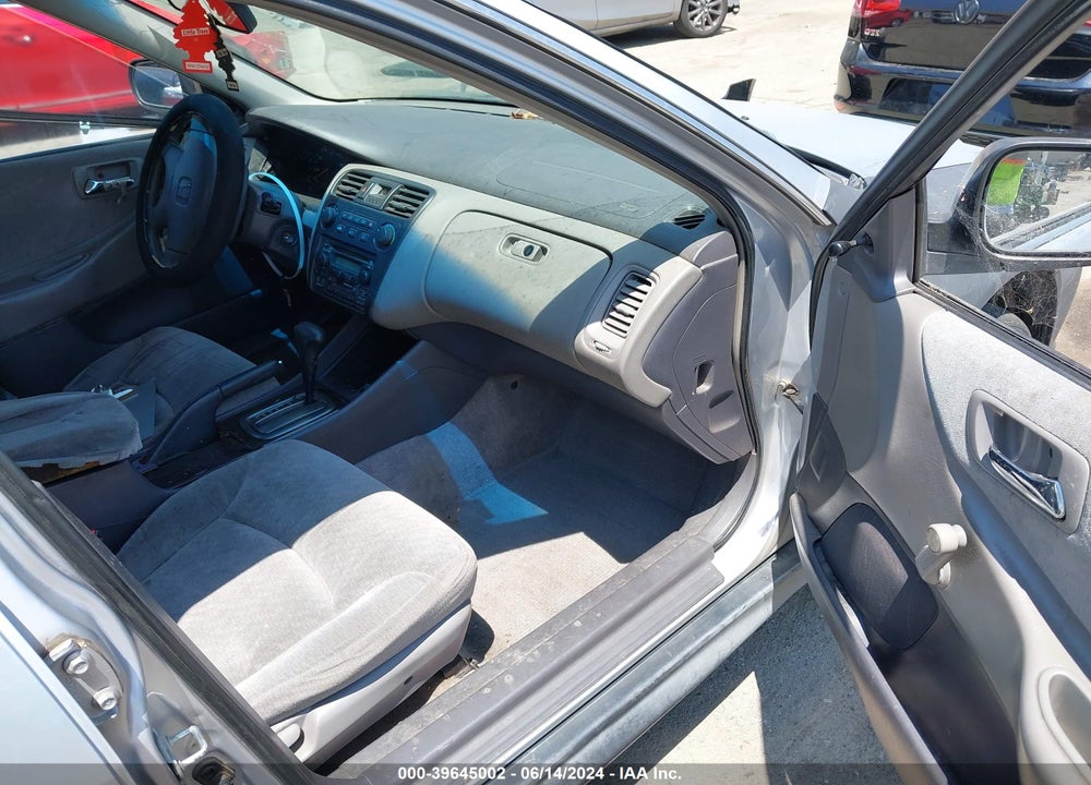 2001 HONDA ACCORD VALUE PACKAGE VIN: 1HGCF86631A060616