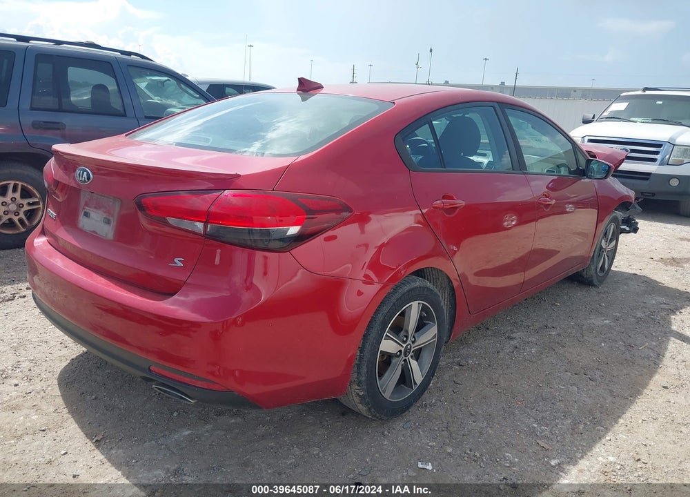 2018 KIA FORTE S VIN: 3KPFL4A78JE243097