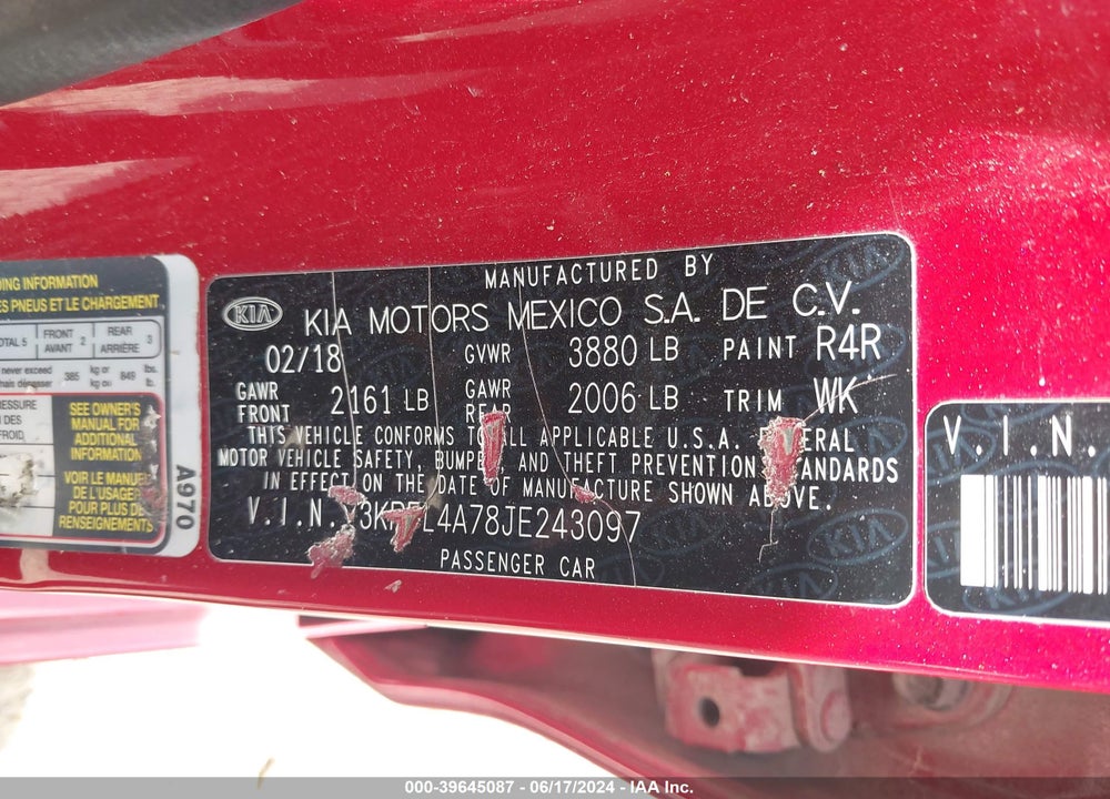 2018 KIA FORTE S VIN: 3KPFL4A78JE243097