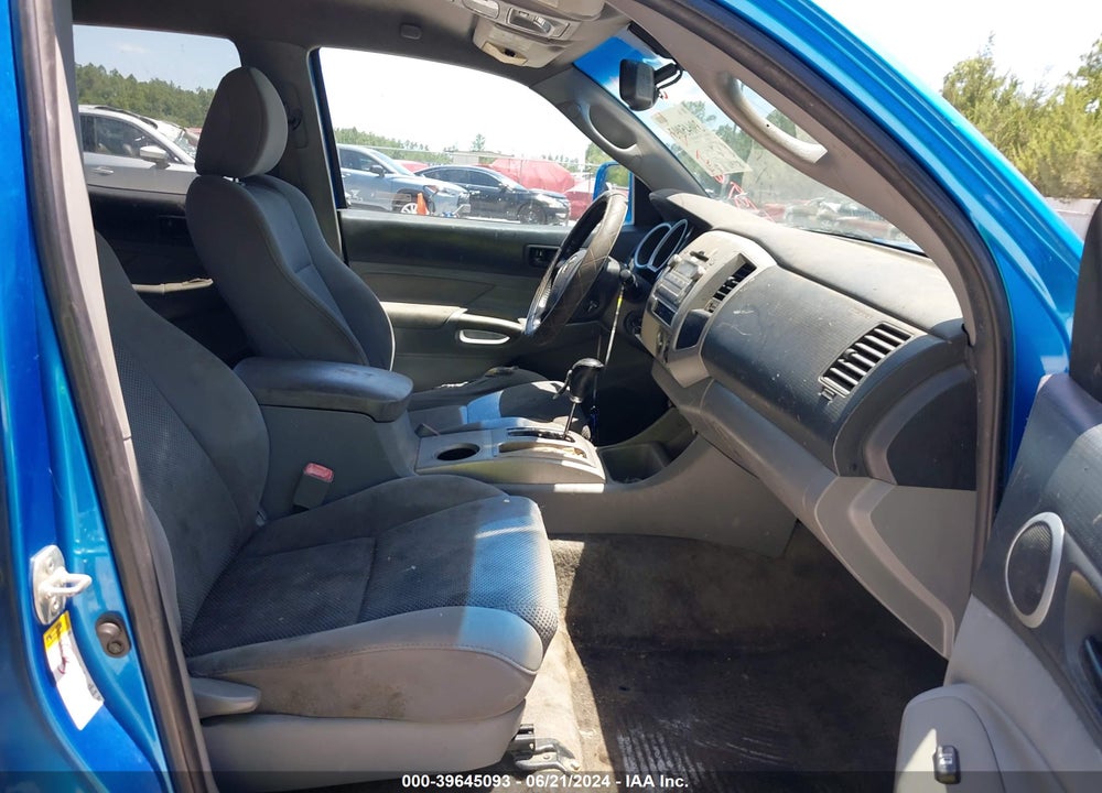 2011 TOYOTA TACOMA PRERUNNER V6 VIN: 3TMKU4HN8BM029752