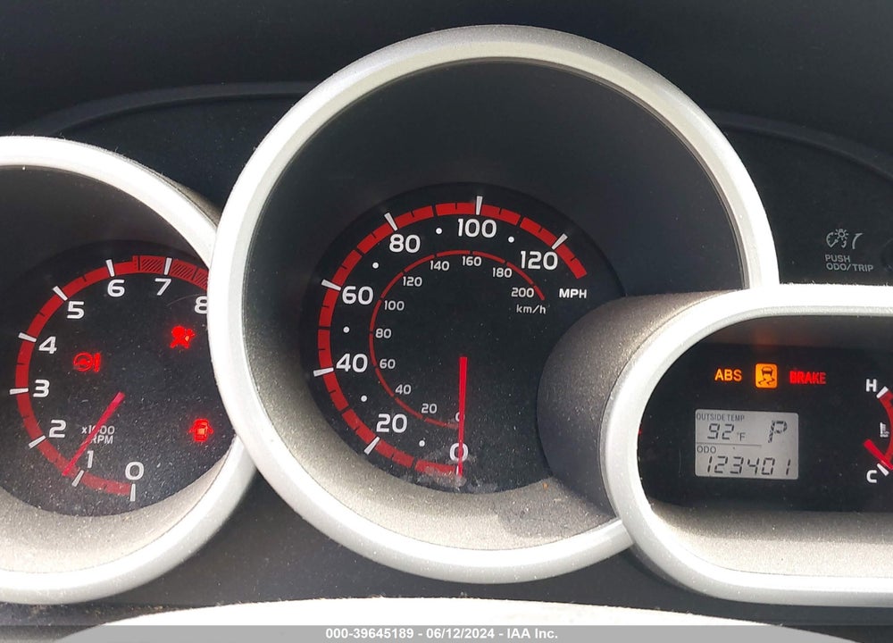 2010 TOYOTA MATRIX VIN: 2T1KU4EE9AC364594