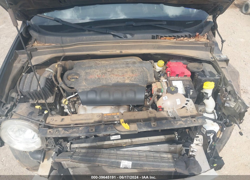 2018 JEEP RENEGADE LATITUDE FWD VIN: ZACCJABB0JPH70404