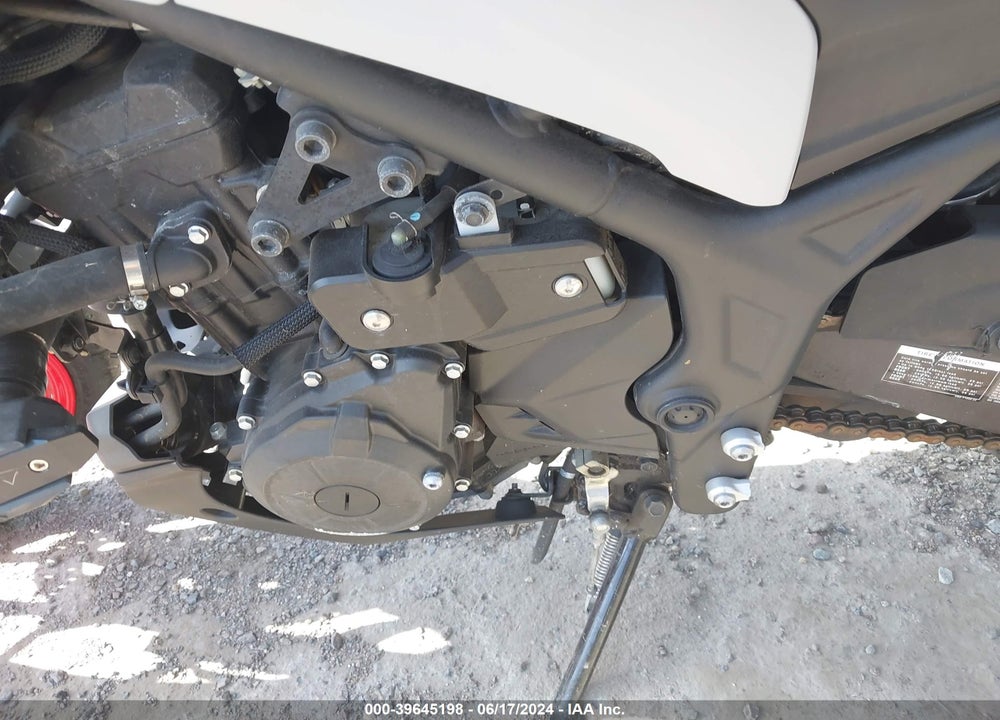 2020 YAMAHA MT-03 VIN: MH3RH20Y9LK001210