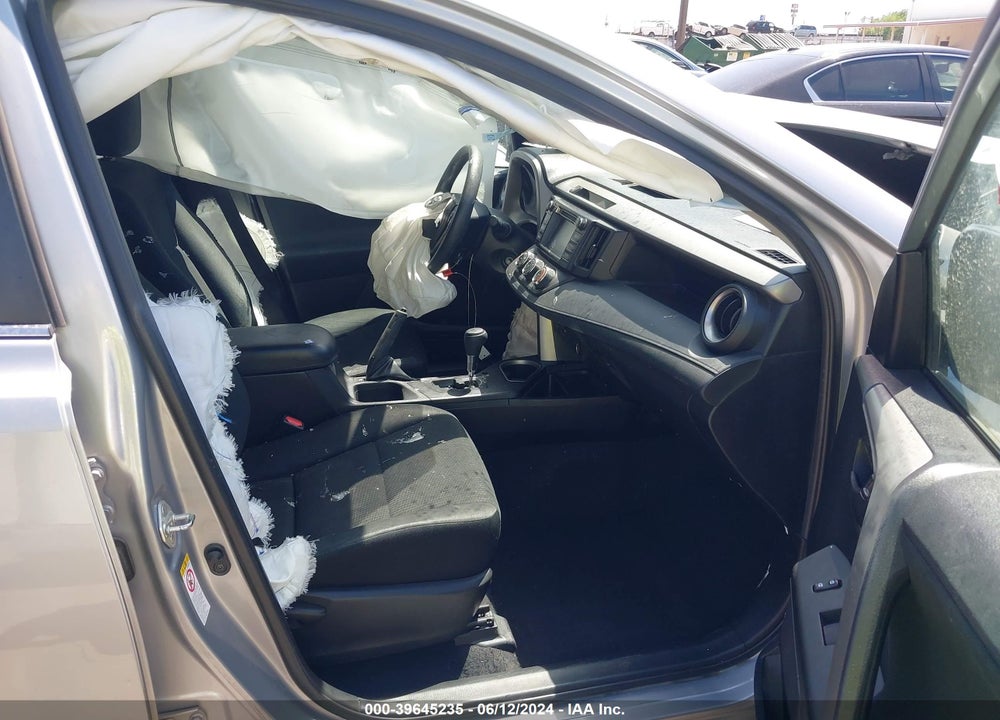 2018 TOYOTA RAV4 LE VIN: 2T3BFREV5JW761359