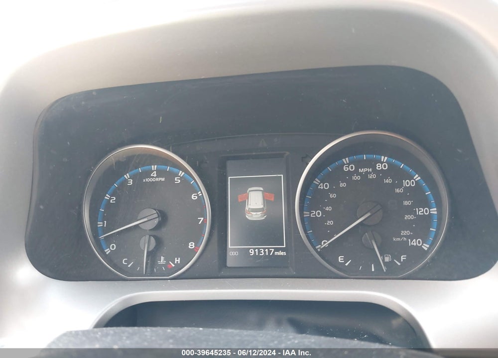 2018 TOYOTA RAV4 LE VIN: 2T3BFREV5JW761359