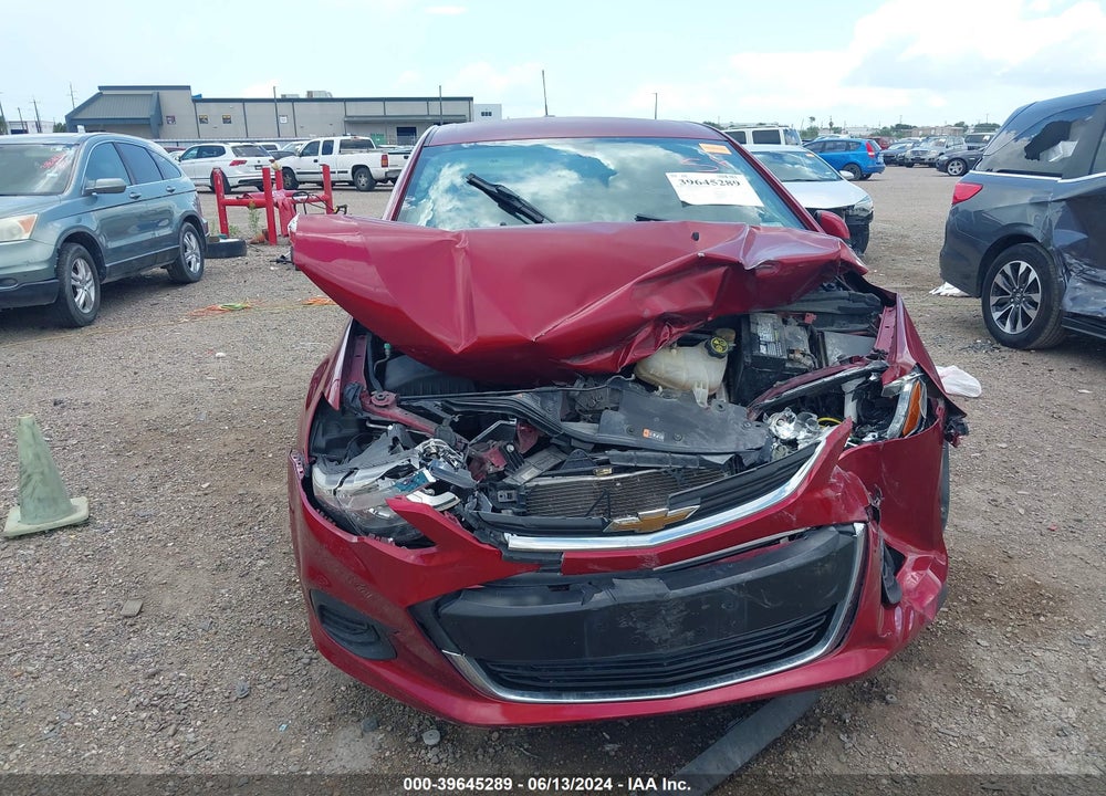 2018 CHEVROLET SONIC LT AUTO VIN: 1G1JD5SH9J4103770