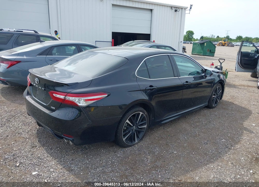 2018 TOYOTA CAMRY XSE VIN: 4T1B61HK5JU035724