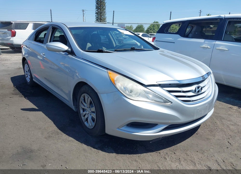 2013 HYUNDAI SONATA GLS VIN: 5NPEB4AC6DH600921