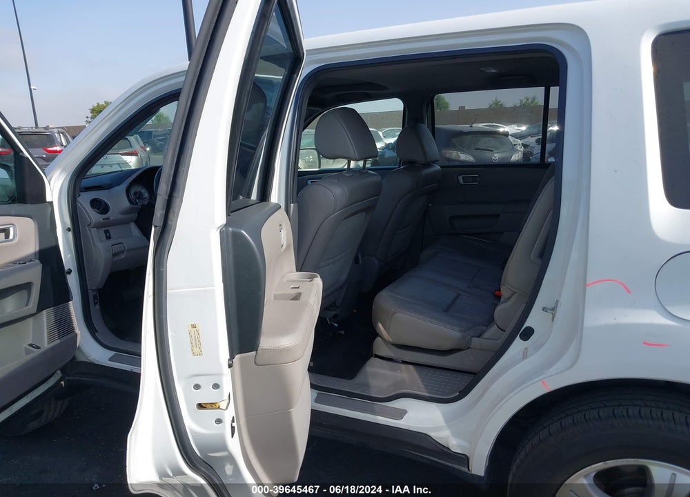 2013 HONDA PILOT EX-L VIN: 5FNYF3H56DB005567