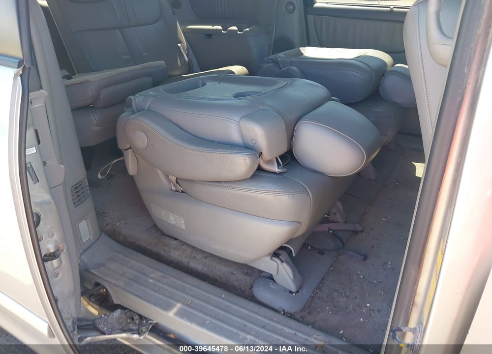 2006 TOYOTA SIENNA XLE VIN: 5TDBA22C66S055759