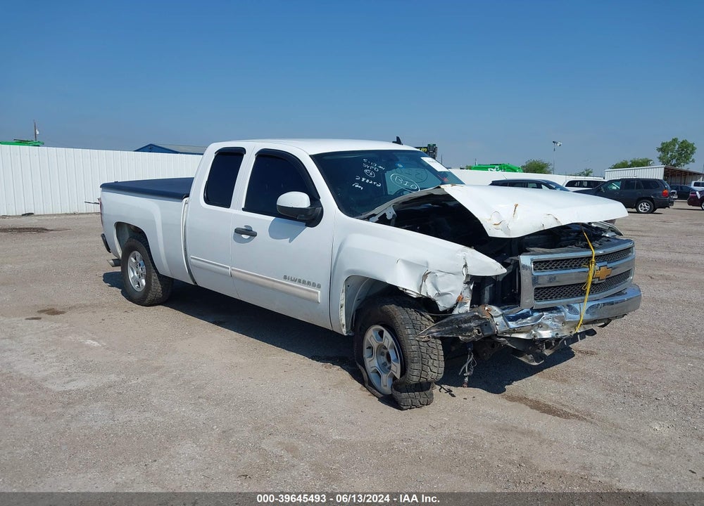 2009 CHEVROLET SILVERADO 1500 LT VIN: 1GCEC29009Z288252