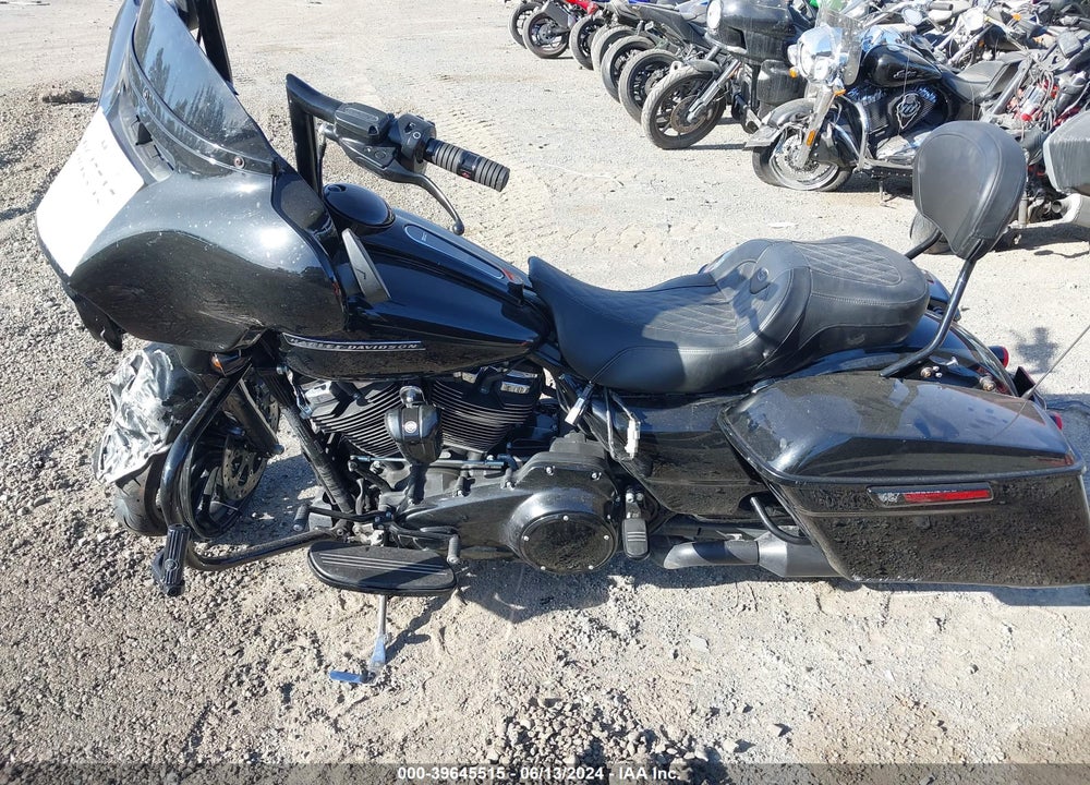 2018 HARLEY-DAVIDSON FLHXS STREET GLIDE SPECIAL VIN: 1HD1KRC13JB686465
