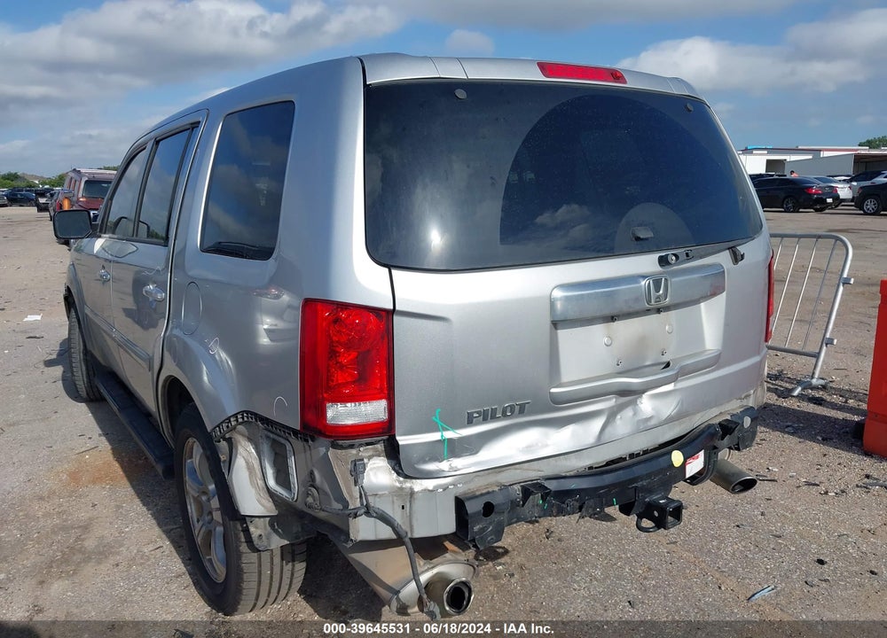 2013 HONDA PILOT EX-L VIN: 5FNYF3H72DB005065