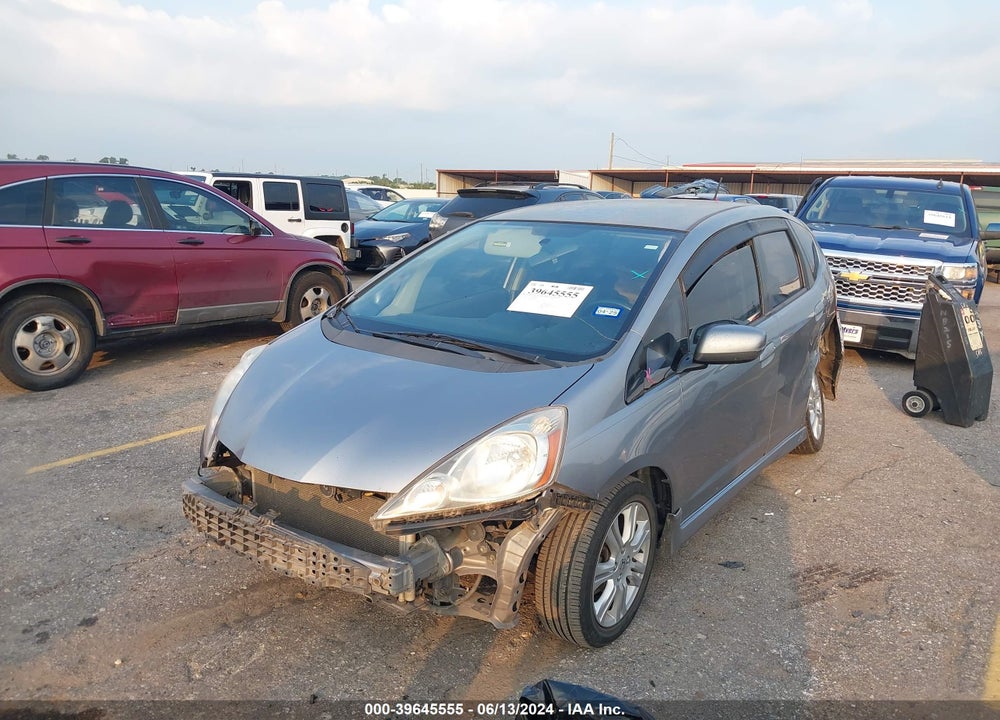 2010 HONDA FIT SPORT VIN: JHMGE8H4XAS028432
