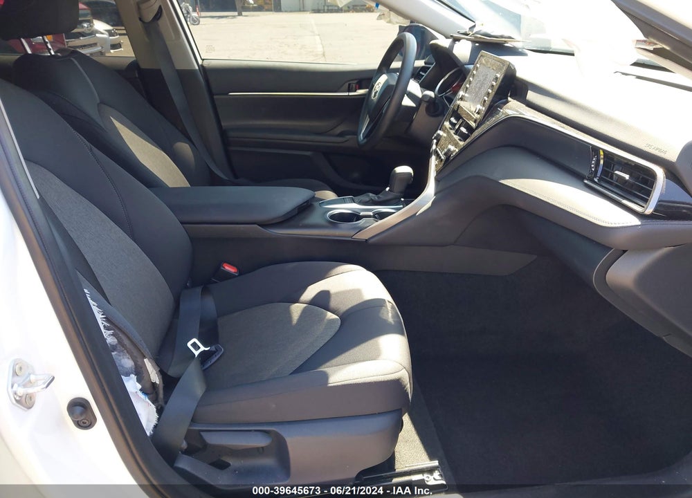2024 TOYOTA CAMRY LE VIN: 4T1R11AK7RU887916