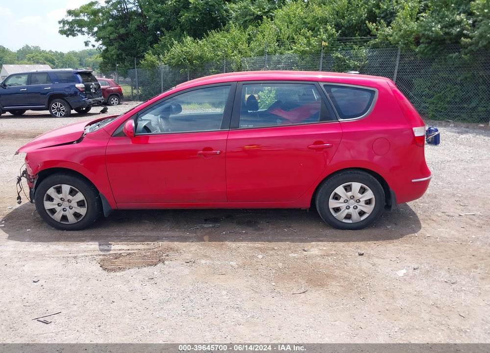 2011 HYUNDAI ELANTRA TOURING GLS VIN: KMHDB8AE9BU121587