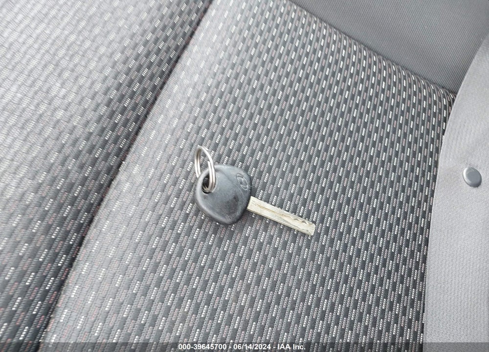 2011 HYUNDAI ELANTRA TOURING GLS VIN: KMHDB8AE9BU121587