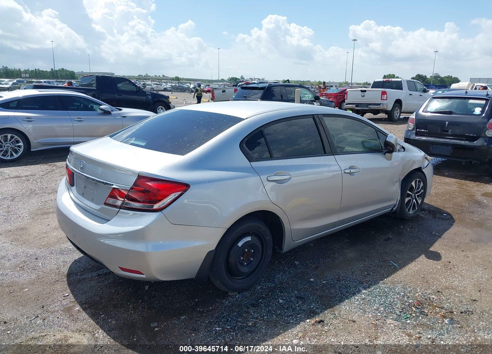 2015 HONDA CIVIC VIN: 19XFB2F88FE020557