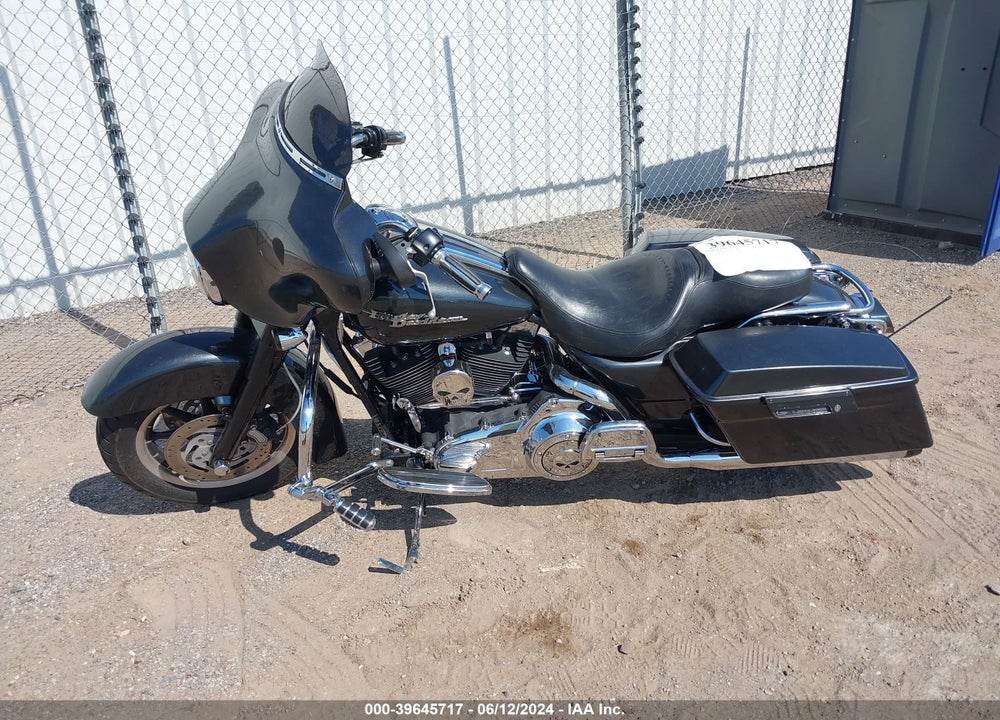 2007 HARLEY-DAVIDSON FLHX VIN: 1HD1KB4157Y609379