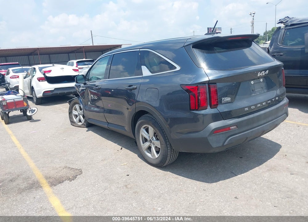 2022 KIA SORENTO LX VIN: 5XYRG4LC5NG116246