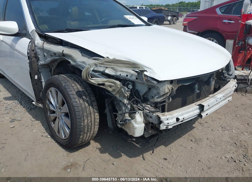 2010 HONDA ACCORD 2.4 EX-L VIN: 1HGCP2F83AA131759