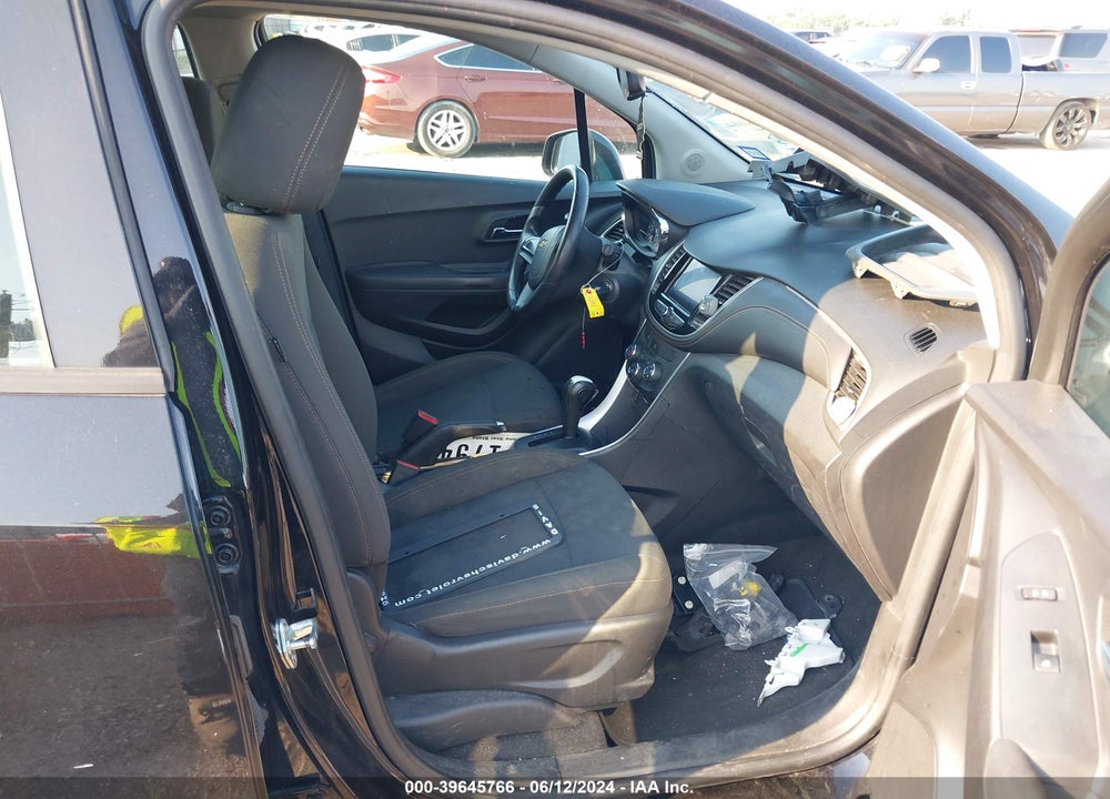 2020 CHEVROLET TRAX FWD LS VIN: KL7CJKSBXLB084189