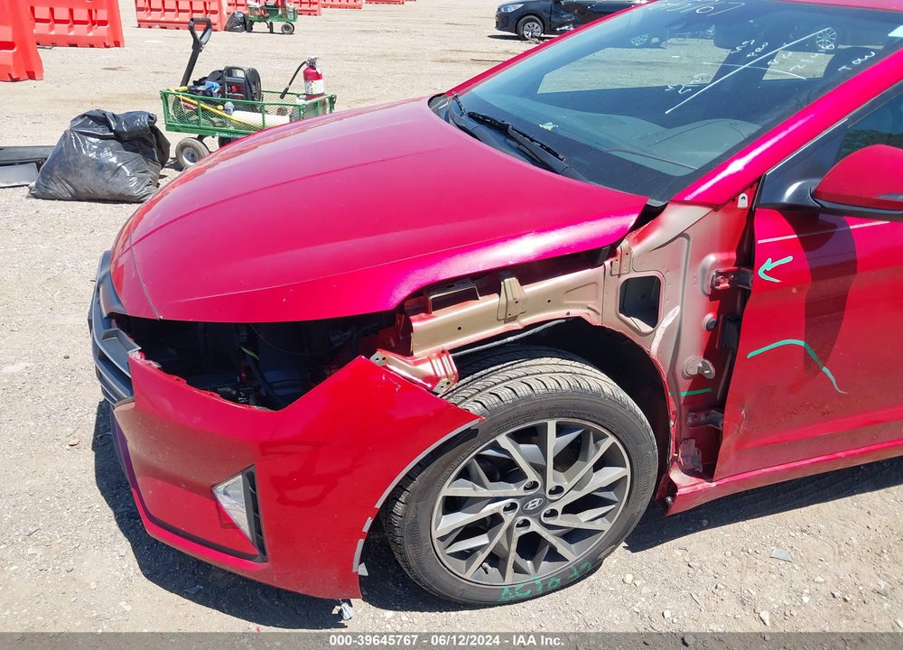 2020 HYUNDAI ELANTRA LIMITED VIN: 5NPD84LF8LH555982