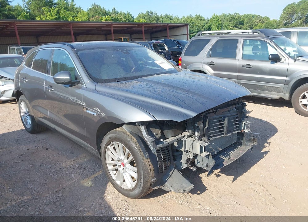 2017 JAGUAR F-PACE 35T PRESTIGE VIN: SADCK2BV3HA895456