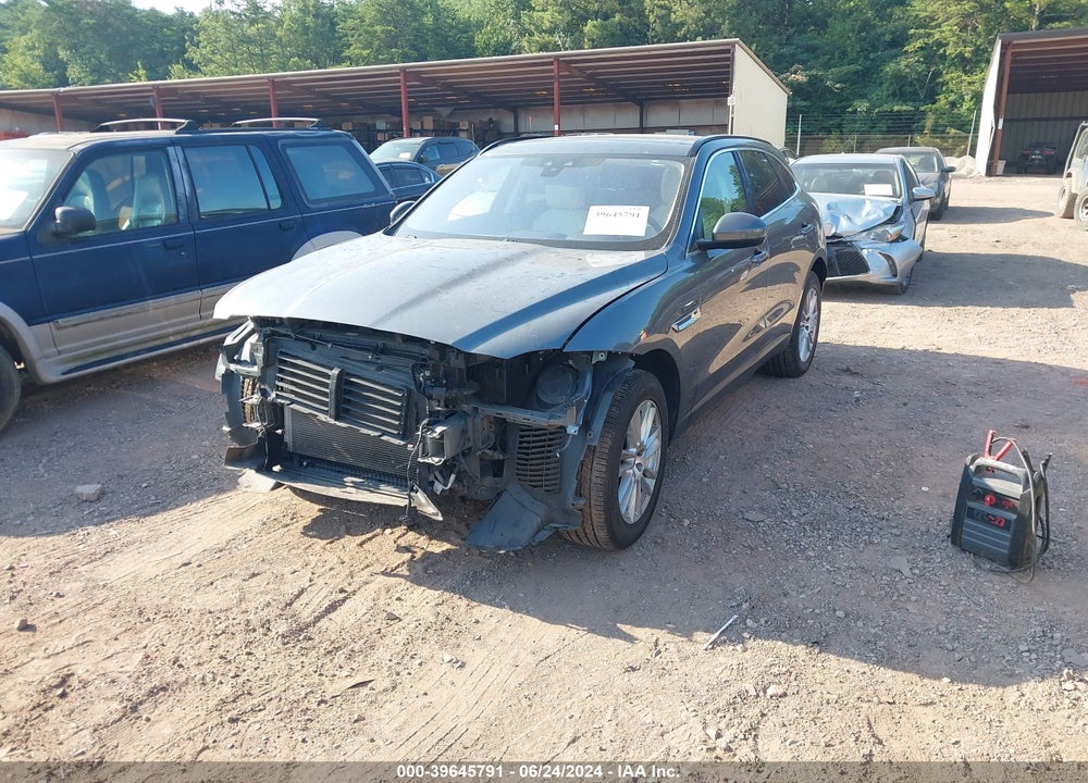 2017 JAGUAR F-PACE 35T PRESTIGE VIN: SADCK2BV3HA895456