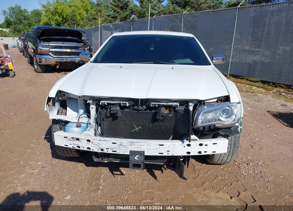 2015 CHRYSLER 300C AWD VIN: 2C3CCAKGXFH868679