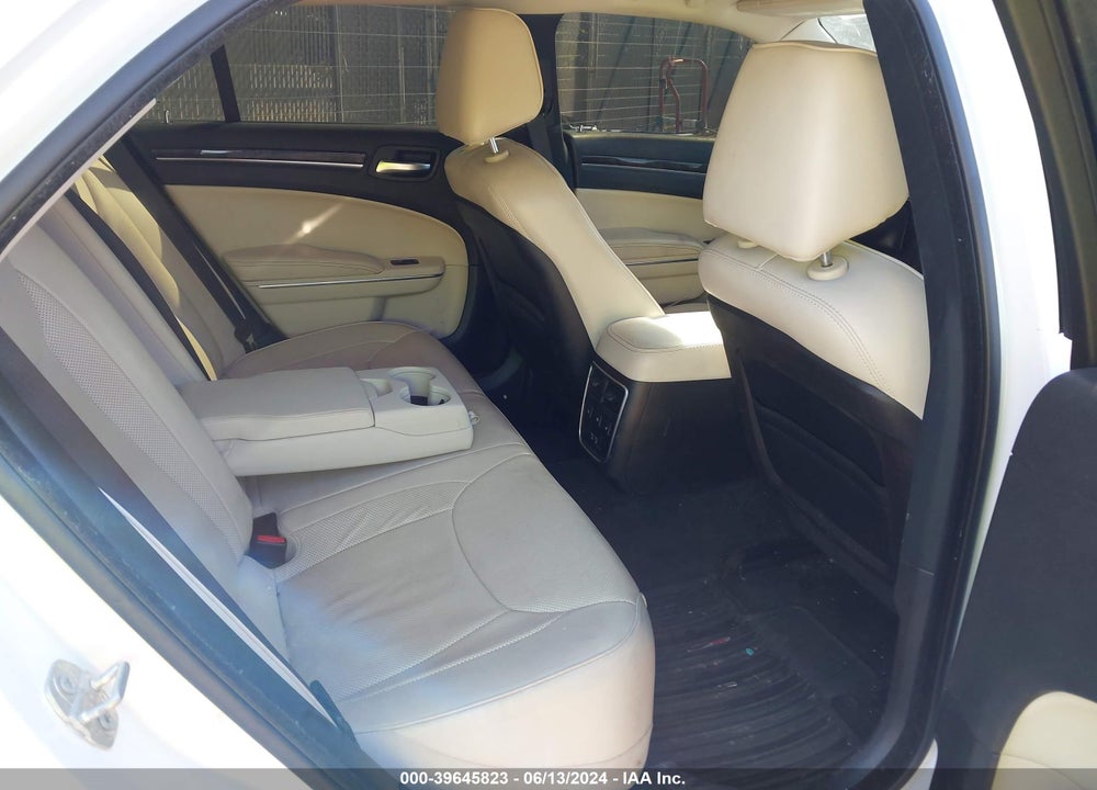 2015 CHRYSLER 300C AWD VIN: 2C3CCAKGXFH868679