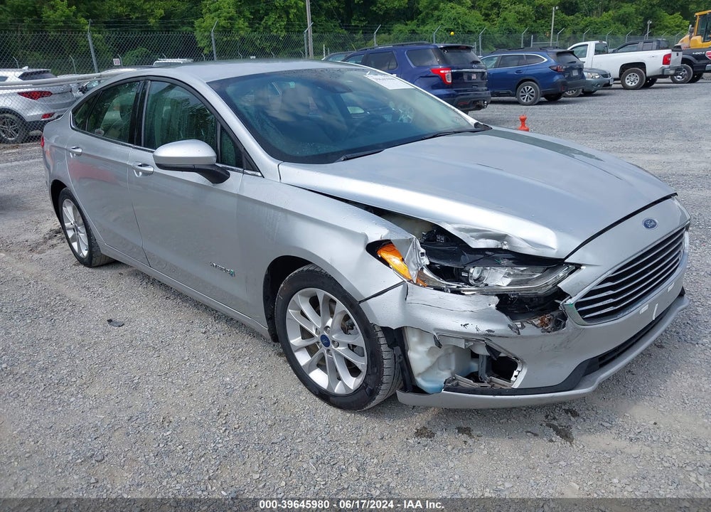 2019 FORD FUSION HYBRID SE VIN: 3FA6P0LUXKR263397