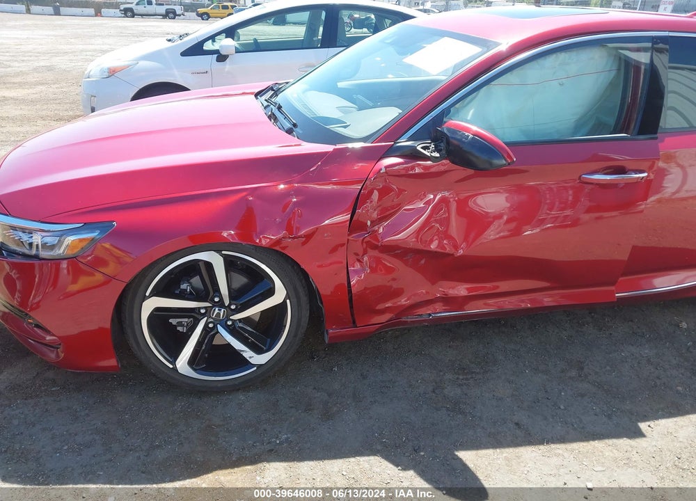 2018 HONDA ACCORD TOURING VIN: 1HGCV1F9XJA050122