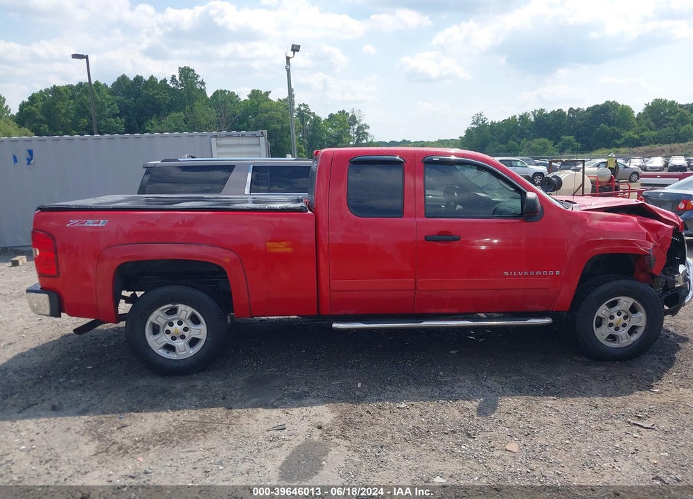 2008 CHEVROLET SILVERADO 1500 LT1 VIN: 1GCEK19J18Z272419