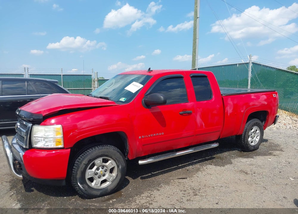 2008 CHEVROLET SILVERADO 1500 LT1 VIN: 1GCEK19J18Z272419