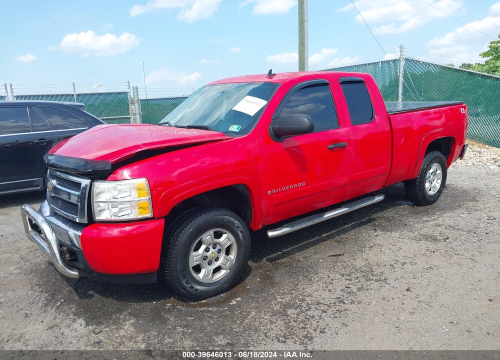 2008 CHEVROLET SILVERADO 1500 LT1 VIN: 1GCEK19J18Z272419