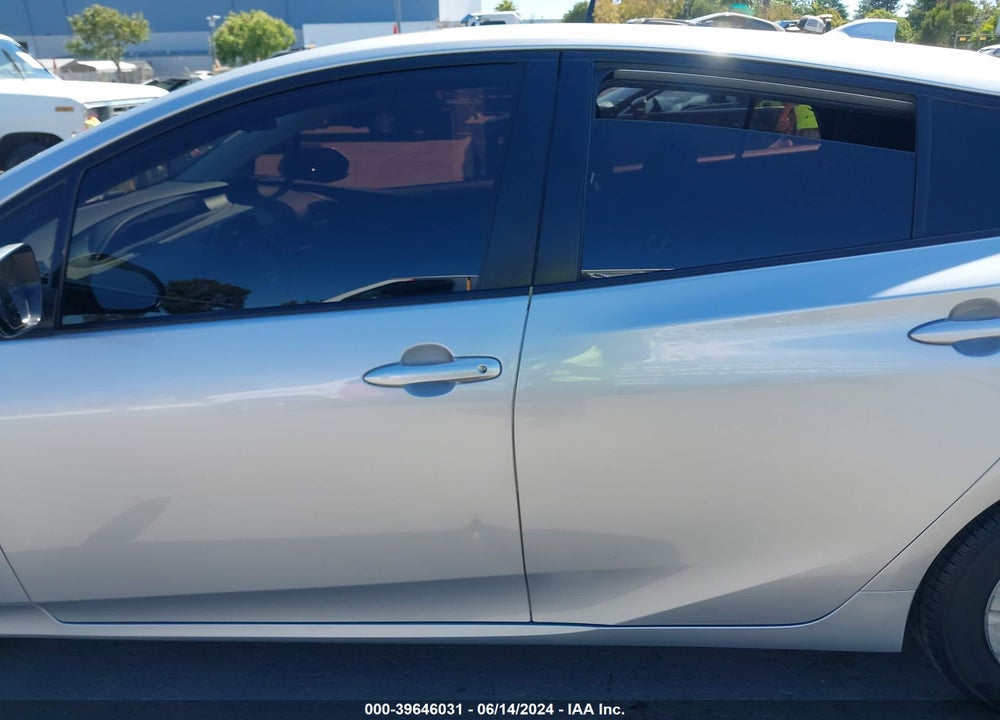 2022 TOYOTA PRIUS LE VIN: JTDKAMFU7N3155755