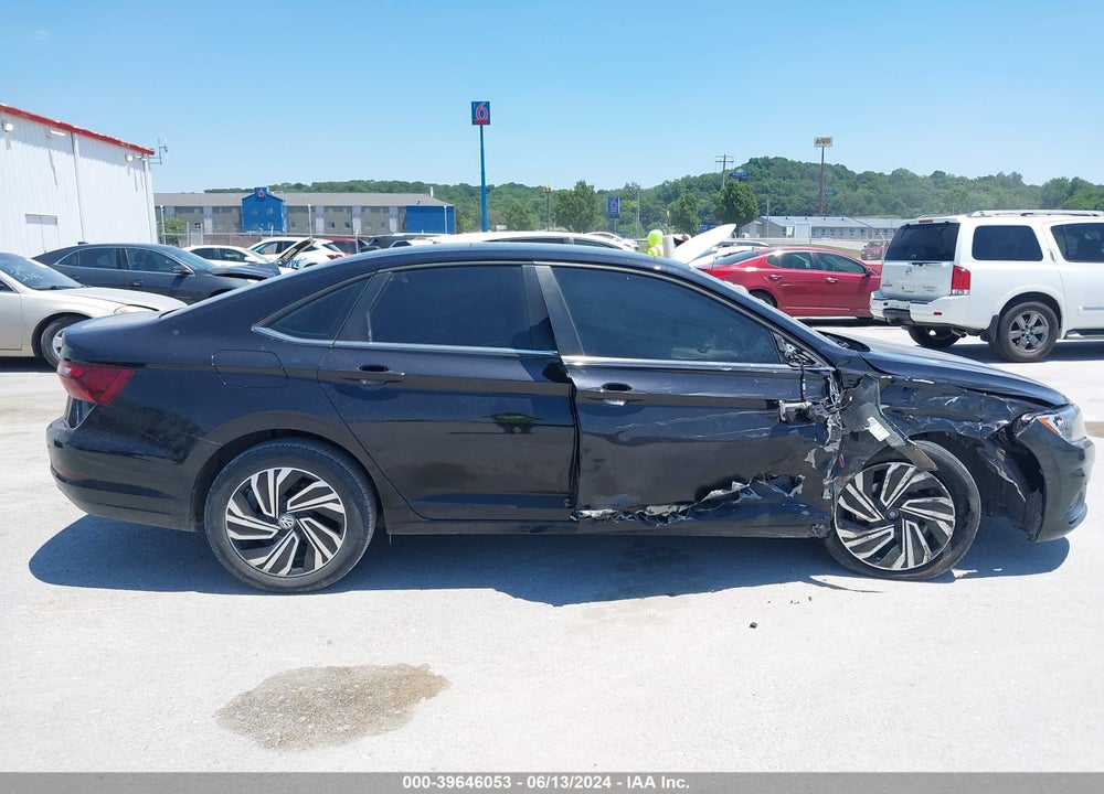 2020 VOLKSWAGEN JETTA 1.4T SEL VIN: 3VWE57BU2LM077600