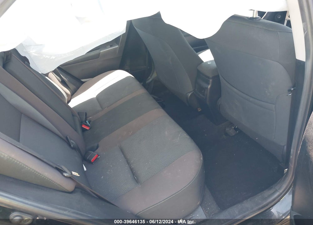 2019 TOYOTA COROLLA LE VIN: 2T1BURHEXKC238027