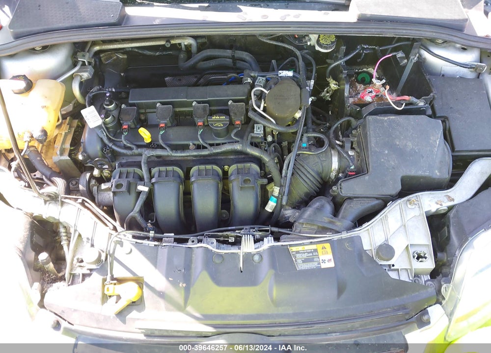 2014 FORD FOCUS SE VIN: 1FADP3F27EL123572