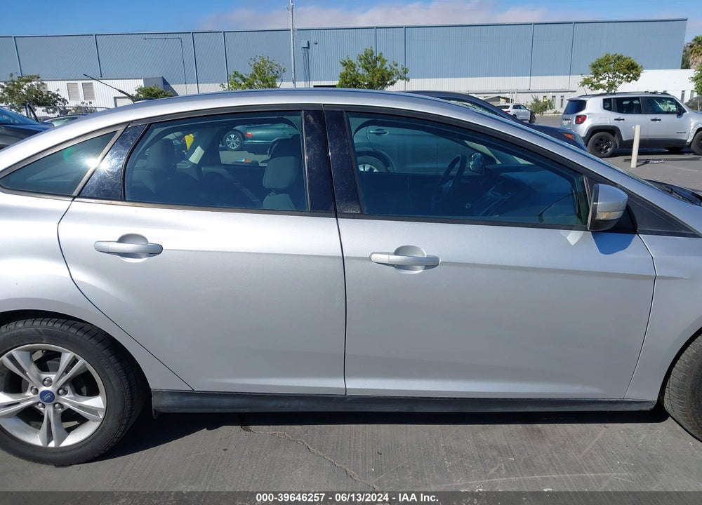 2014 FORD FOCUS SE VIN: 1FADP3F27EL123572