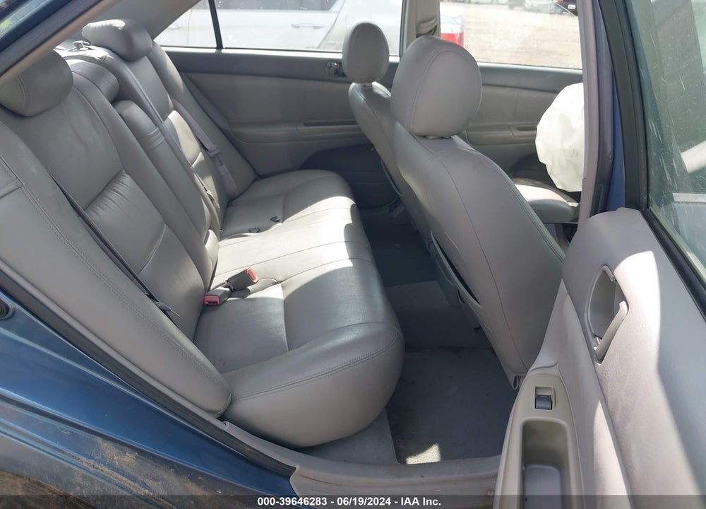 2002 TOYOTA CAMRY LE V6 VIN: 4T1BF30K62U518714