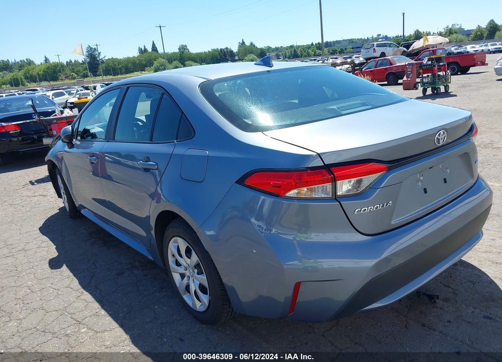 2022 TOYOTA COROLLA LE VIN: 5YFEPMAE1NP318256