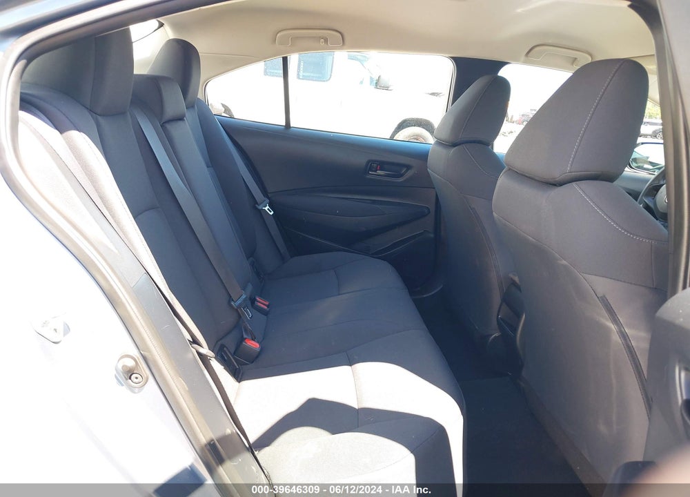 2022 TOYOTA COROLLA LE VIN: 5YFEPMAE1NP318256