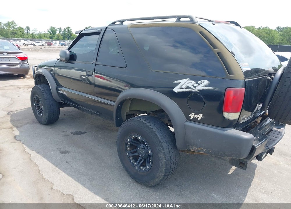 2000 CHEVROLET BLAZER LS VIN: 1GNCT18W4YK159212