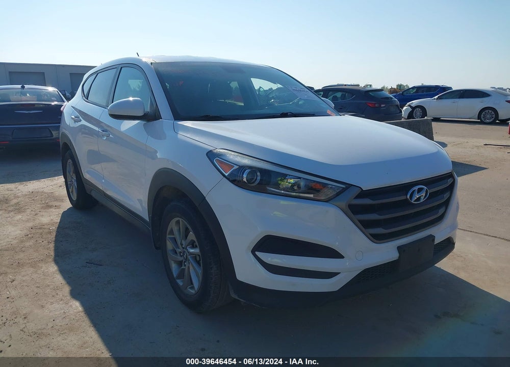2016 HYUNDAI TUCSON SE VIN: KM8J23A4XGU164985